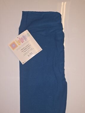 LuLaRoe Kids Blue Leggings L/XL